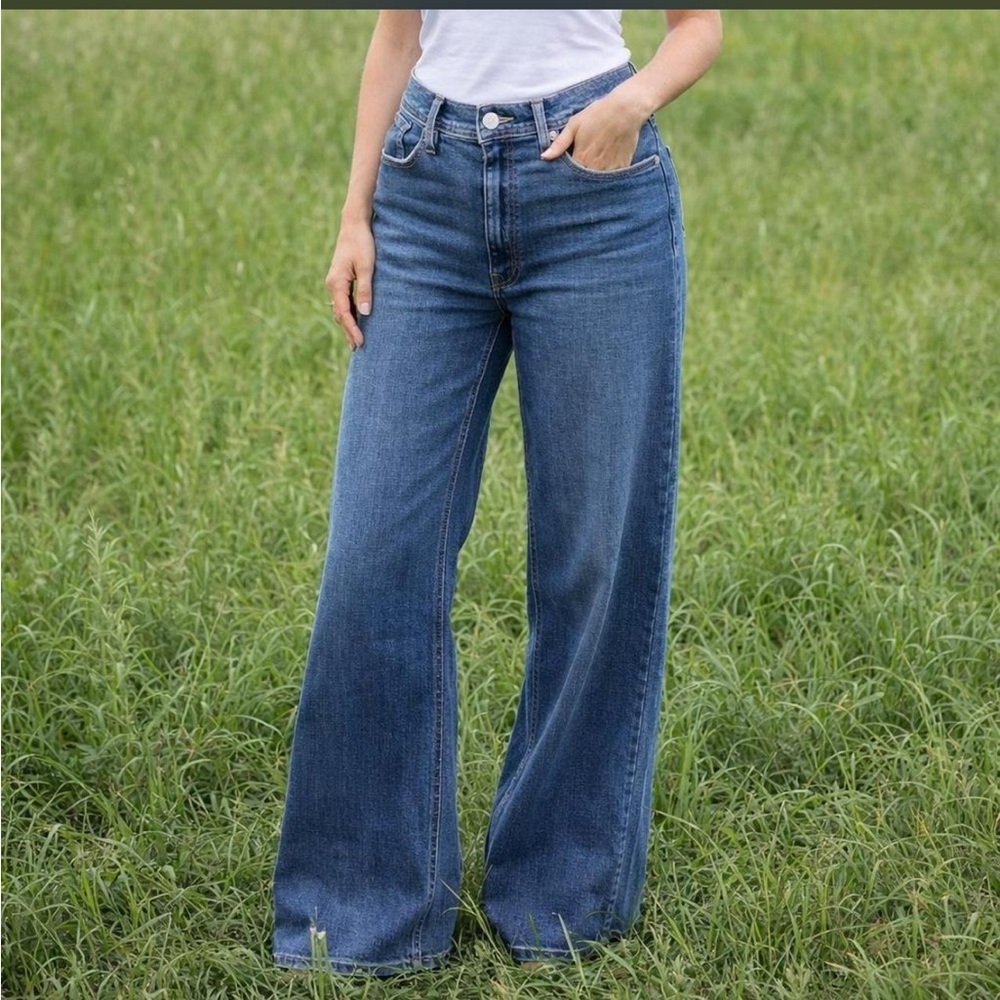 Hudson Wide Leg High-Rise Women’s Jeans in Medium Blue nwot